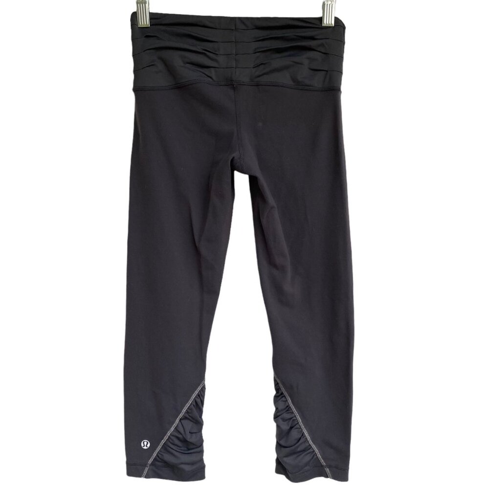 Lululemon Embrace Crop Capri Legging Womens size 4 Gray Ruched Pin Tuck Athletic - Picture 2 of 10